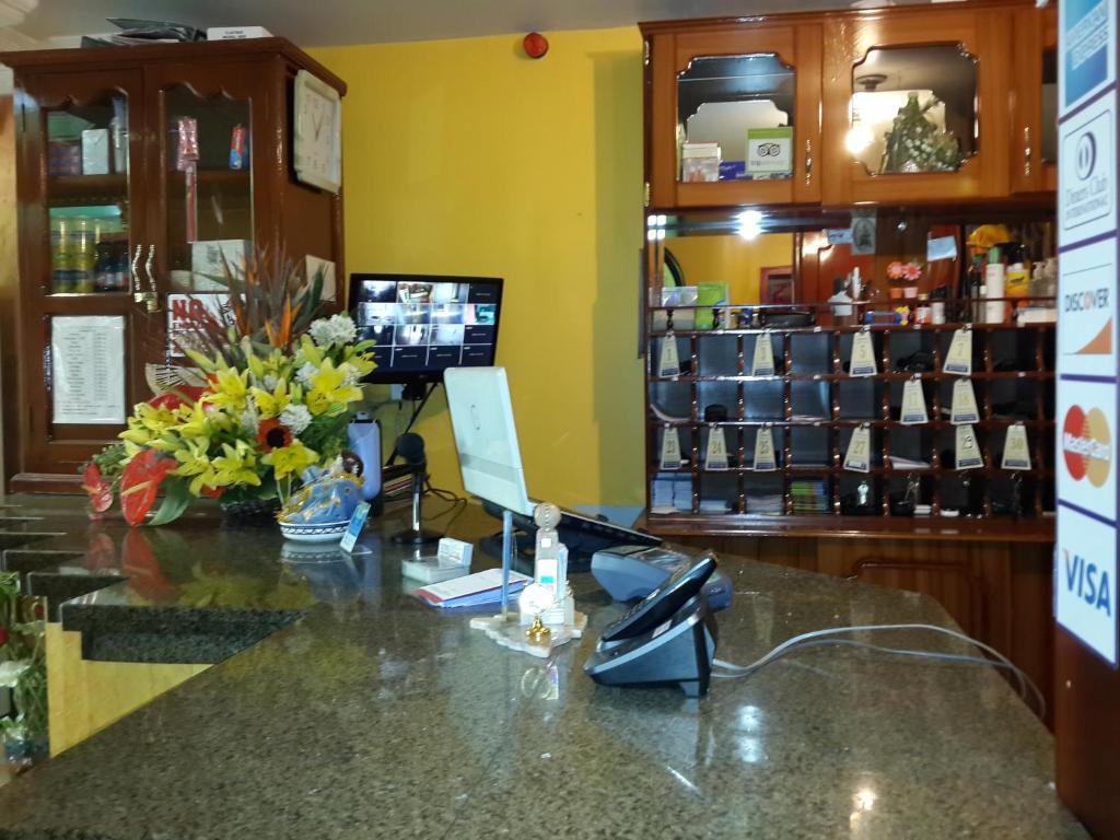 Hotel Gran Quitumbe Кито Екстериор снимка